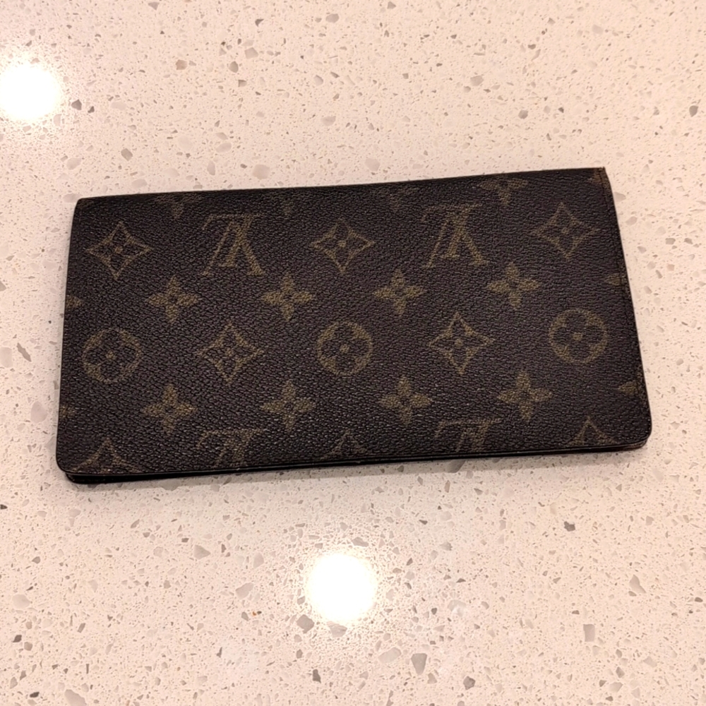 Louis Vuitton Checkbook and card holder